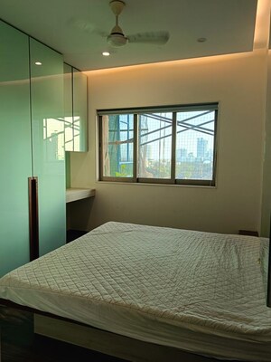 Bedroom in 1.5 BHK Apartment at Lady Ratan Tower, Worli – for Rent