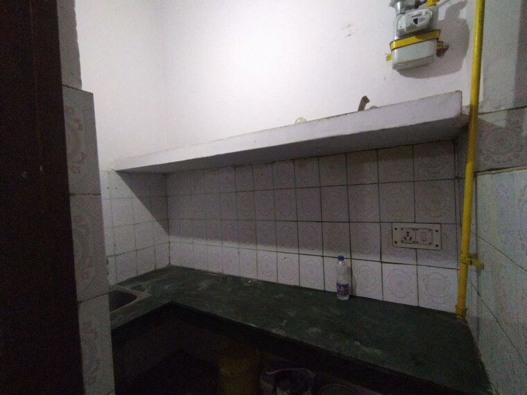 Balcony, jawahar nagar 2 Bedroom 204 Sq.Yd. Builder Floor In Jawahar Nagar Delhi 10459785