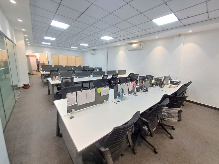 Team Area, sector 63 Commercial Office Space 2200 Sq.Ft. In Sector 63 Noida 10459601