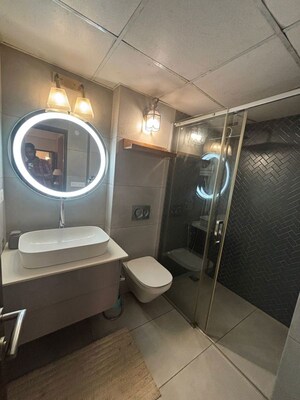 Bathroom in 3.5 BHK Apartment at Ajnara Daffodil, Sector 137 – for Rent