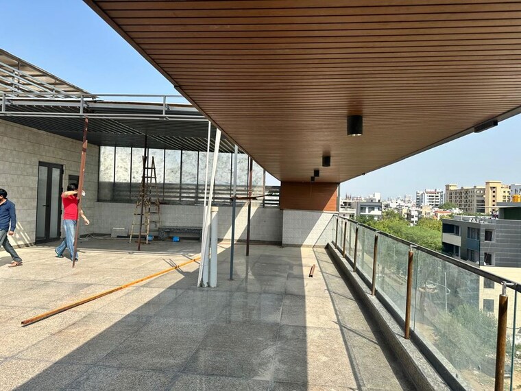 Balcony, green-wood-city 4 Bedroom 500 Sq.Yd. Builder Floor In Sector 45 Gurgaon 10459816