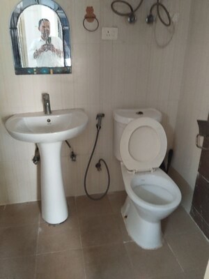 Bathroom in 2 BHK Apartment at Supertech Cape Town, Sector 74 – for Rent