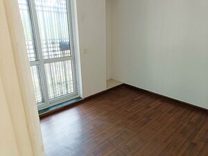 Room in 4 BHK Builder Floor at BPTP Park Elite Floor II, Sector 75 – for Sale