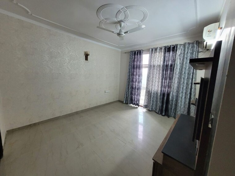Room, bptp-discovery-park 3 Bedroom 1625 Sq.Ft. Apartment In Sector 80 Faridabad 10459880