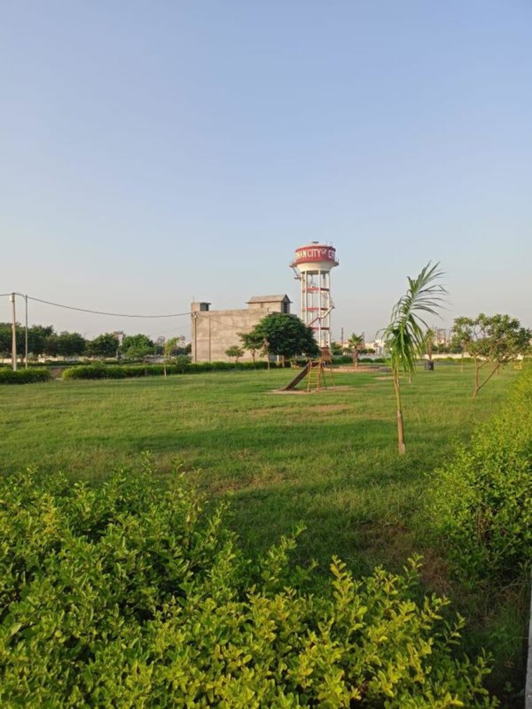 Garden, malyana  120 Sq.Yd. Plot In Malyana Meerut 10459888