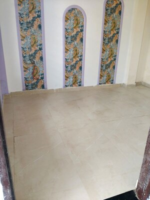Room in 2 BHK Independent House at Gomti Nagar – for Sale