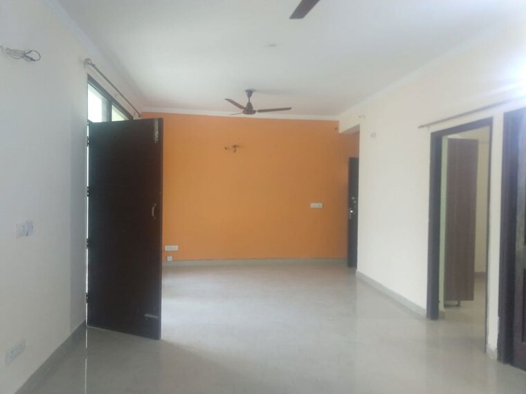 Living Room, maya-garden-avenue 3 Bedroom 1439 Sq.Ft. Apartment In Patiala Road Zirakpur 10459878