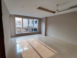 4 BHK Builder Floor For Rent in Saket