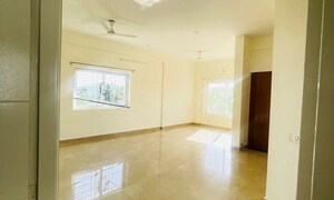 Room in 6+ BHK Independent House at Byrathi – for Sale