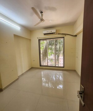 1 BHK Apartment For Rent in Galaxy Heights, Goregaon West