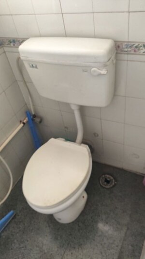 Bathroom in 1 RK Apartment at Shree Ram Nagar – for Rent