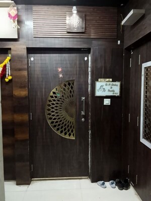 Building Lobby in 2 BHK Apartment at Ghatkopar Sangham CHS, Ghatkopar West – for Rent