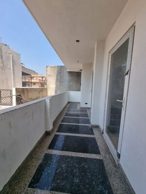 Building Lobby in 5 BHK Builder Floor at Green Fields Colony – for Sale
