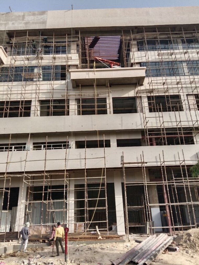 Exterior View, gygy-fiveo Commercial Shop 200 Sq.Ft. In Sector 50 Noida 10459980