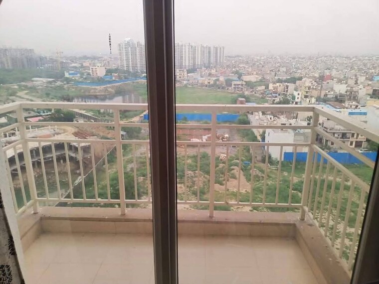 Balcony, puri-emerald-bay 2 Bedroom 1550 Sq.Ft. Apartment In Sector 104 Gurgaon 10459981