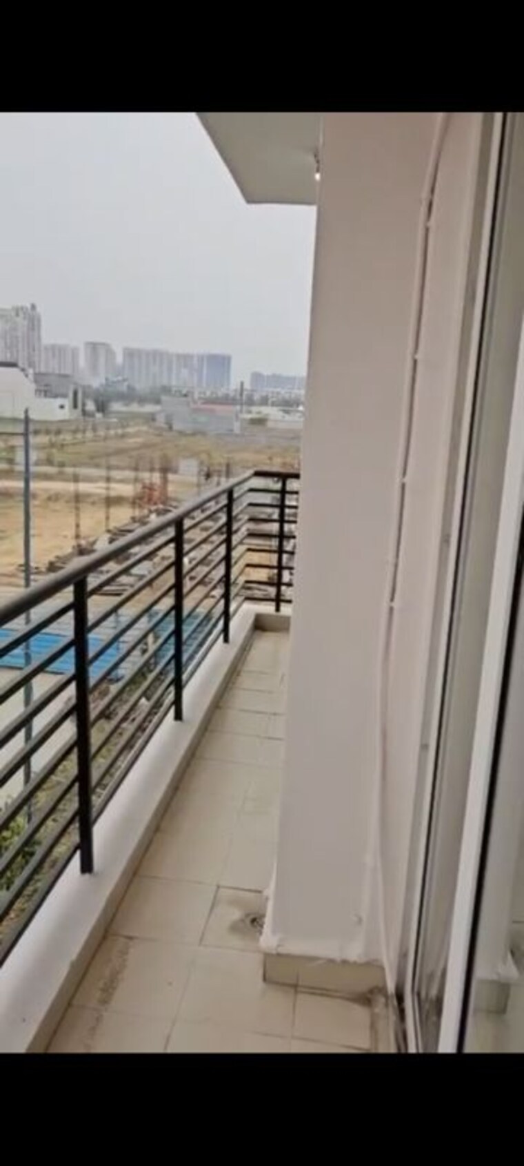 Balcony, wave-springwood-enclave 3.5 Bedroom 1831 Sq.Ft. Builder Floor In Mahurali Ghaziabad 10459973