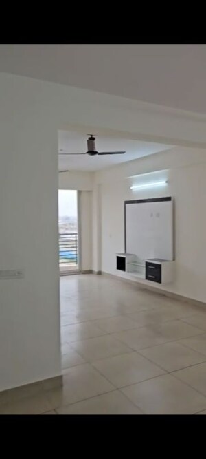 Room in 3.5 BHK Builder Floor at Wave Springwood Enclave, Mahurali – for Sale