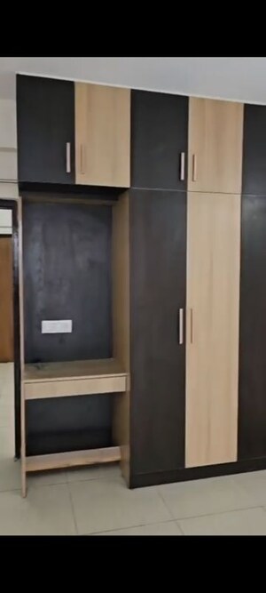 Furnished Amenities in 3.5 BHK Builder Floor at Wave Springwood Enclave, Mahurali – for Sale