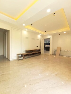 Living Room in 5 BHK Builder Floor at Green Fields Colony – for Sale