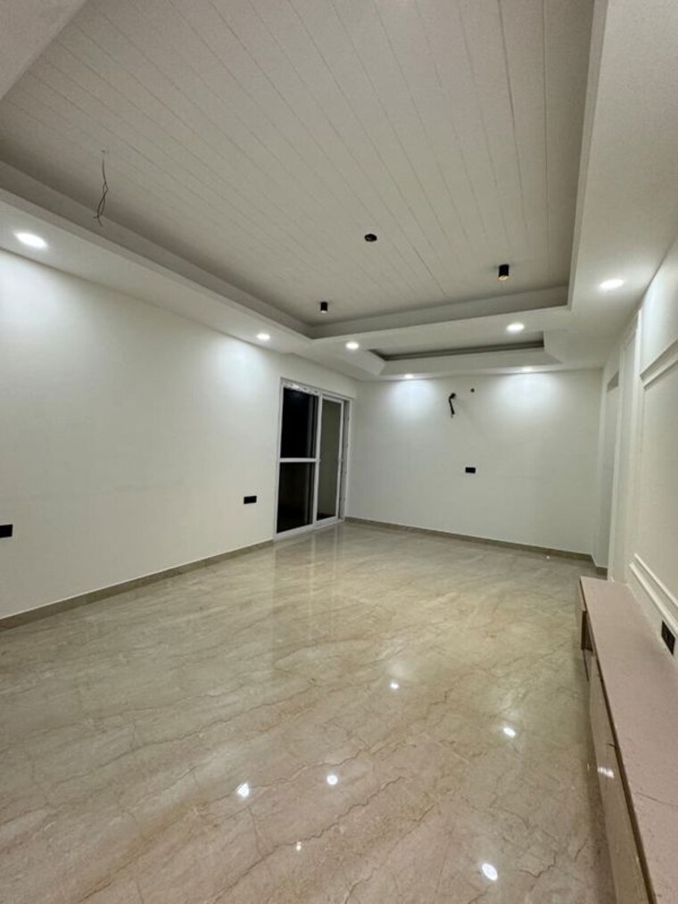 Room, green fields colony 5 Bedroom 5000 Sq.Ft. Builder Floor In Green Fields Colony Faridabad 10459983