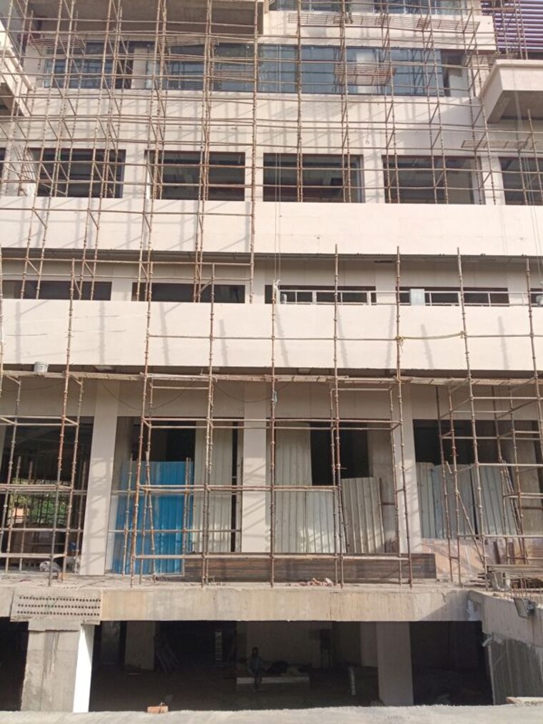 Exterior View, gygy-fiveo Commercial Shop 200 Sq.Ft. In Sector 50 Noida 10460009