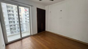 Room in 2 BHK Apartment at Urban Axis Urban Woods, Sushant Golf City – for Rent