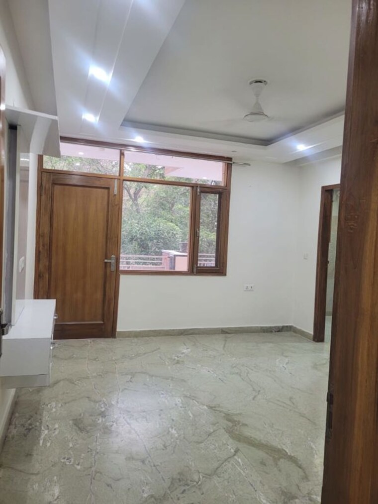 Room, dlf-city-phase-iv 3 Bedroom 270 Sq.Ft. Builder Floor In Dlf Phase iv Gurgaon 10460021