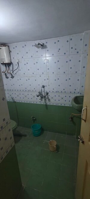 Bathroom in 2 BHK Apartment at Kopar Khairane – for Rent