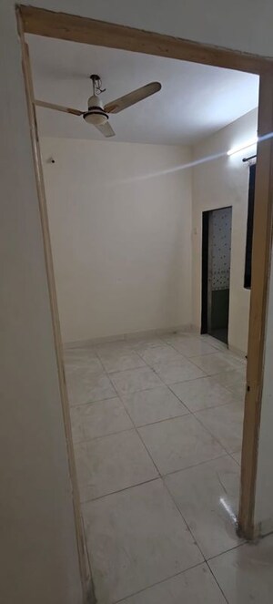 Room in 2 BHK Apartment at Kopar Khairane – for Rent