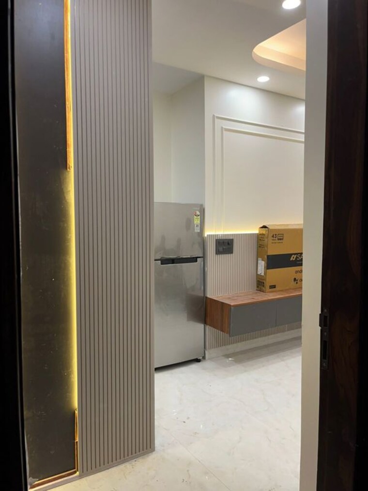 Bathroom, royal-homez 2 Bedroom 1800 Sq.Ft. Builder Floor In Sector 43 Gurgaon 10460068