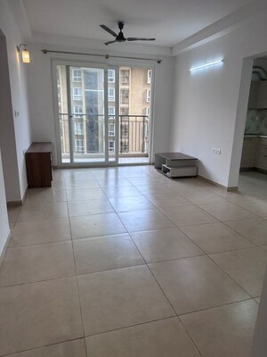 2 BHK Apartment For Rent in Bhartiya City Nikoo Homes II, Thanisandra Main Road