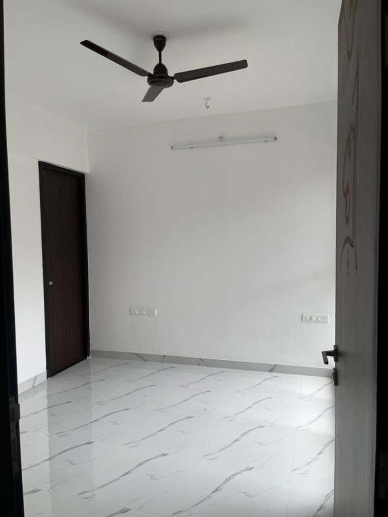 Room, sheth-zuri 1.5 Bedroom 536 Sq.Ft. Apartment In Laxmi Nagar Thane 10311312