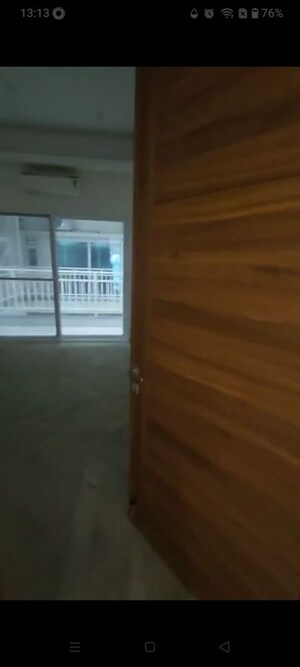 Room in 4 BHK Apartment at Uchdpl Veridia Oakwood Enclave, Wave City – for Rent