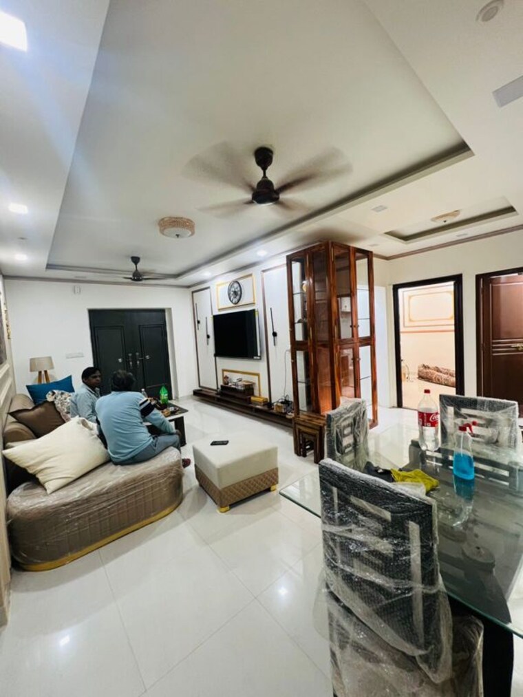 Living Room, bptp-park-elite-floors 3 Bedroom 2700 Sq.Ft. Builder Floor In Sector 85 Faridabad 10460058