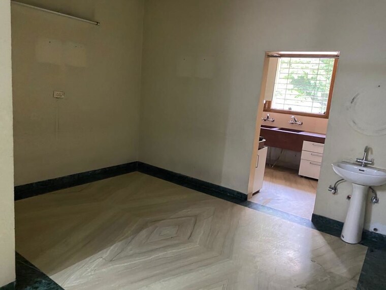 Room, sas nagar 3 Bedroom 400 Sq.Ft. Independent House In Sas Nagar Mohali 10460121