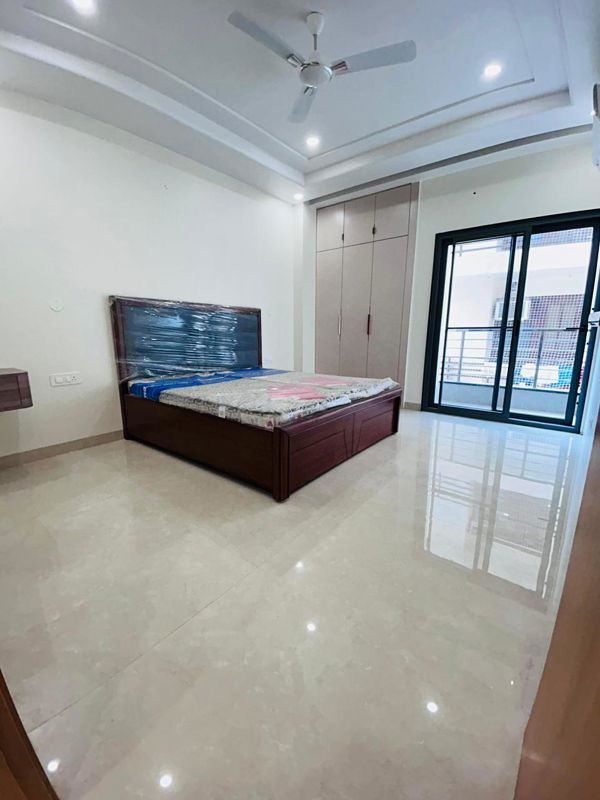 3 BHK 2000 Sq.Ft. Builder Floor in Ram Cooperative