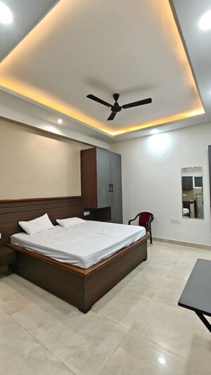 Bedroom in 3 BHK Builder Floor at Ram Cooperative, Sector 43 – for Rent