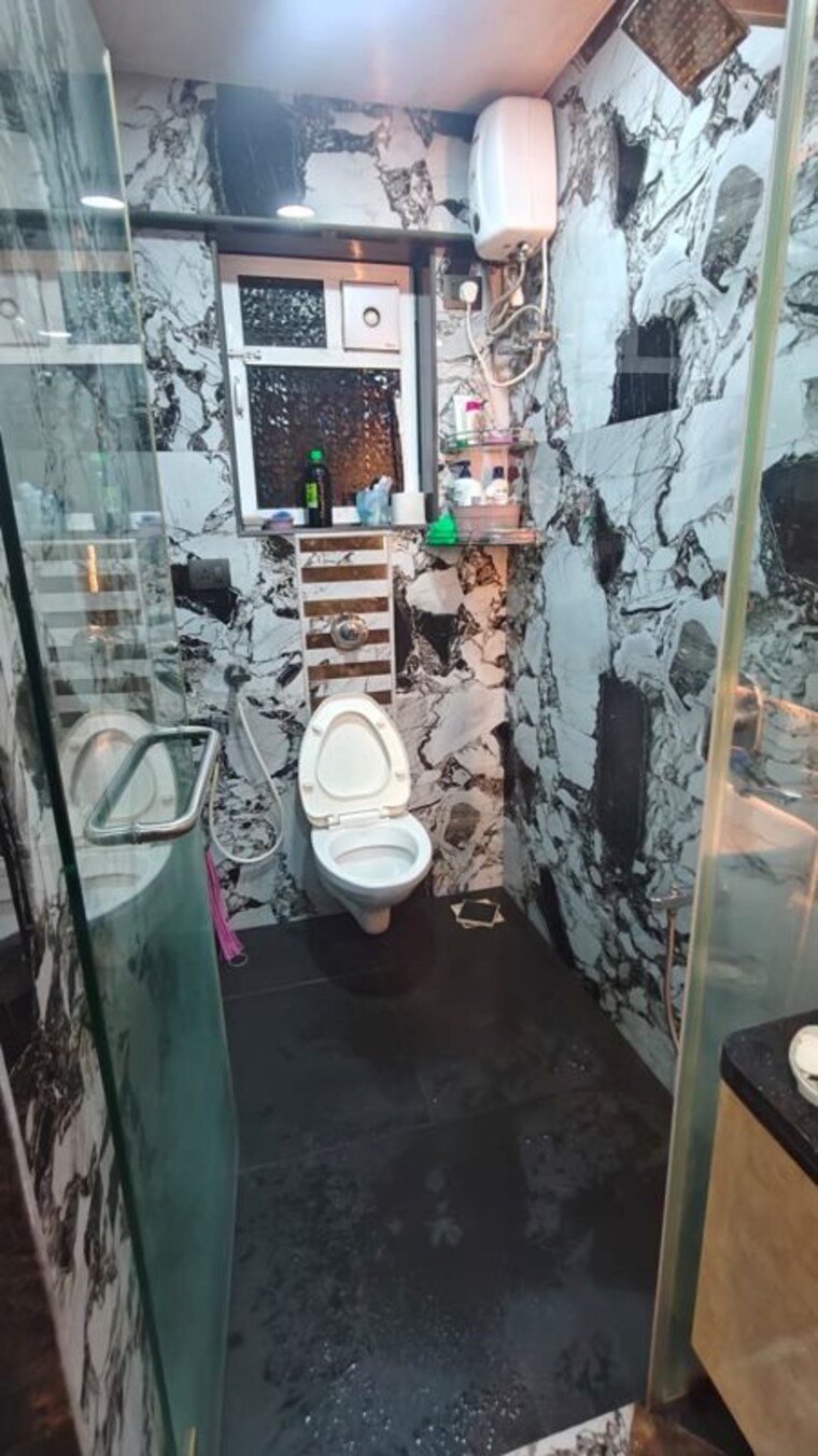 Bathroom, dj-homes-jb-amore 2 Bedroom 670 Sq.Ft. Apartment In Chembur Mumbai 10460137