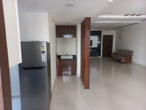 Room in 3 BHK Apartment at SMR Vinay Iconia Hyderabad, Kondapur – for Rent