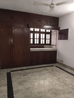 4 BHK + Store Room Apartment For Sale in Sarita Vihar
