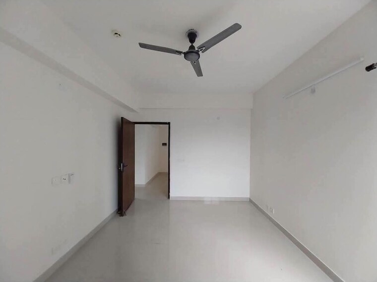Room, adani-oyster-grande-phase-2 3 Bedroom 1889 Sq.Ft. Apartment In Sector 102 Gurgaon 10460174