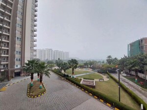 3 BHK Apartment For Rent in Adani Oyster Grande Phase 2, Sector 102