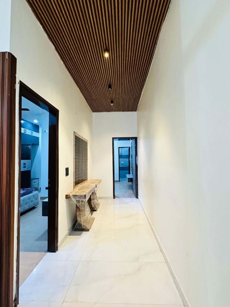 undefined, vip-ashiana-homes 4 Bedroom 2200 Sq.Ft. Independent House In Vip Road Zirakpur 10460183