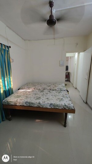 1 BHK Apartment For Rent in Shree Shivkirti CHS, Malad West