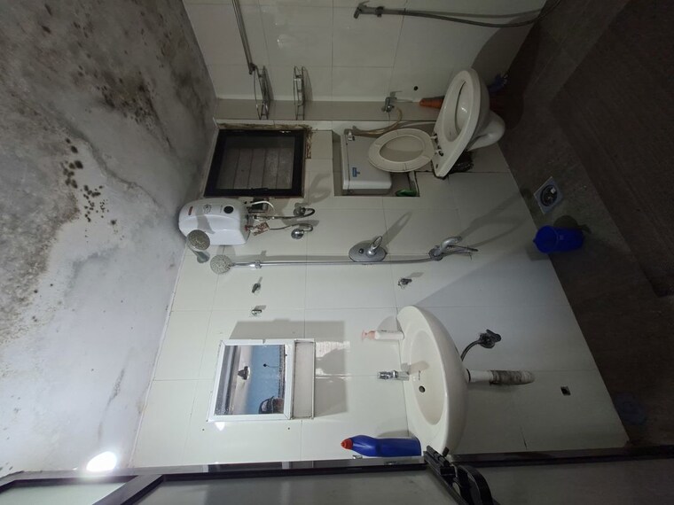 Bathroom, sandesh nagar 1 Bedroom 450 Sq.Ft. Apartment In Sandesh Nagar Mumbai 10460148