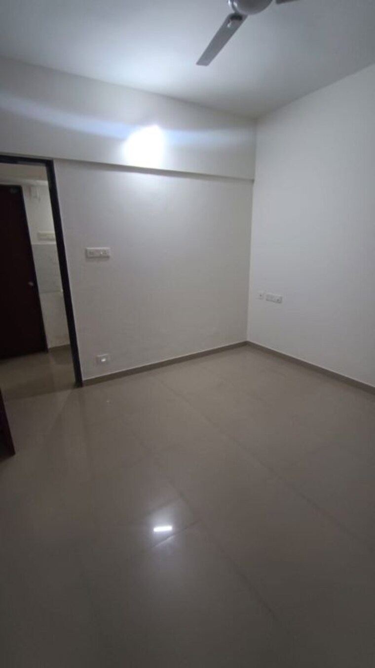 Room, raj-heramba-venkatesh-imperia 2 Bedroom 1100 Sq.Ft. Apartment In Tathawade Pune 10460259