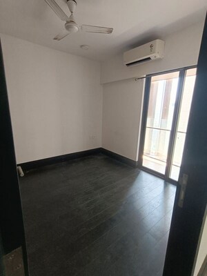 Room in 1 BHK Apartment at Lodha New Cuffe Parade, Wadala – for Rent