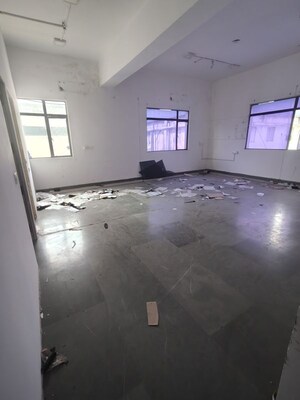 Room in  Warehouse at Sector 63 – for Rent