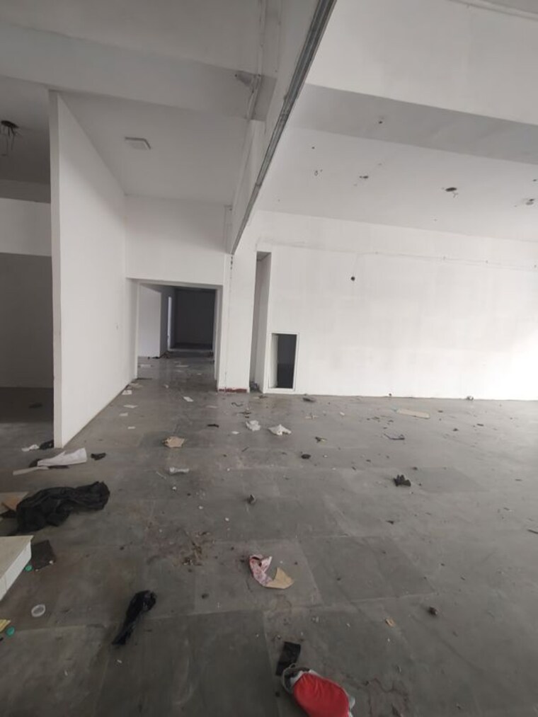 Kitchen, sector 63 Commercial Warehouse 5000 Sq.Ft. In Sector 63 Noida 10460305
