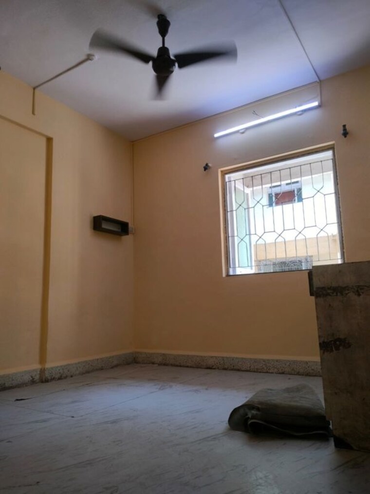 Bedroom, brindaban-mathura-chs 2 Bedroom 745 Sq.Ft. Apartment In Vrindavan Society Thane 10460301